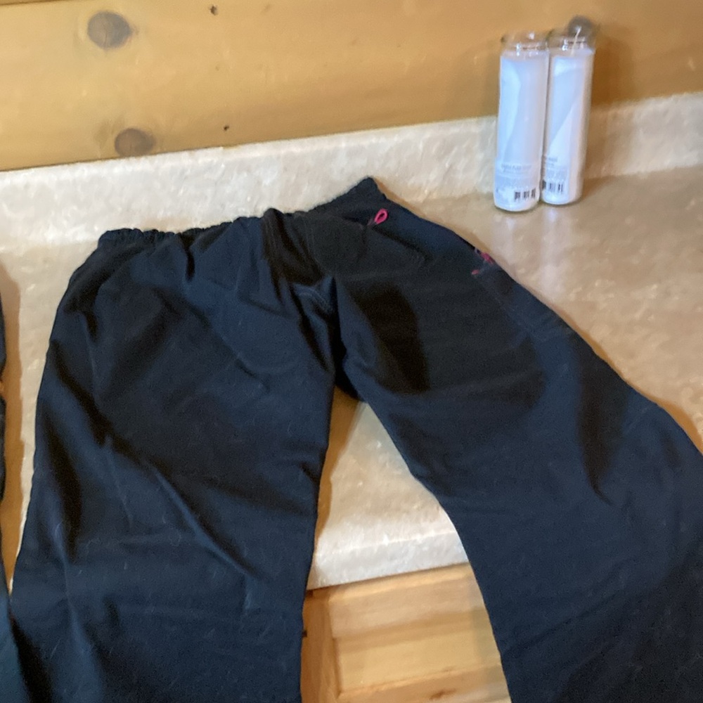 Nurses scrub pants. - Picture 5 of 6